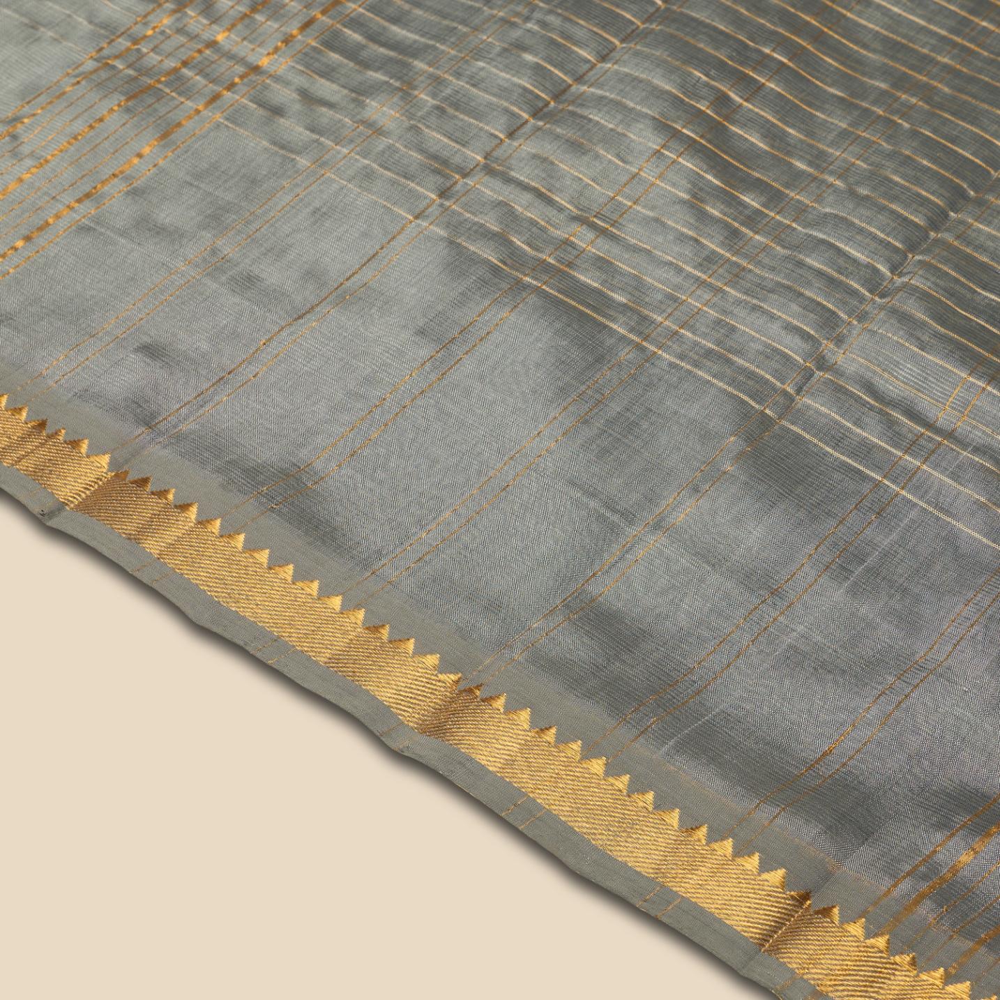 Silver Grey Mangalagiri Pattu Handloom Saree - Image 3